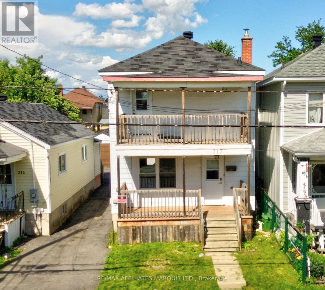 Photo 1 of 15 — 313 GUY STREET, Cornwall, ON K6H4V3