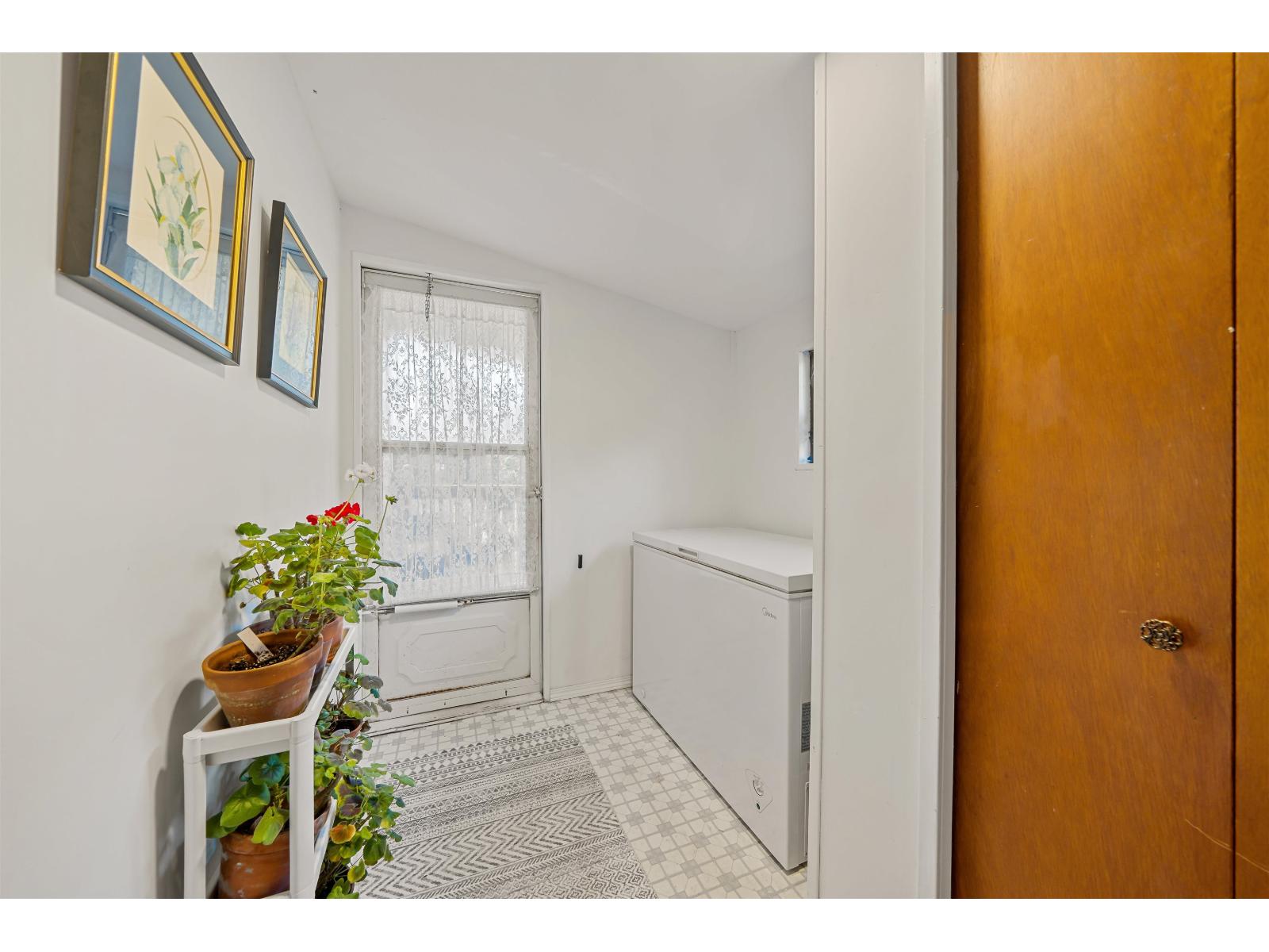 41 10221 WILSON STREET