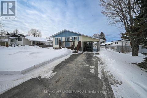 228 BROCKVILLE STREET Smiths Falls ON K7A5C9