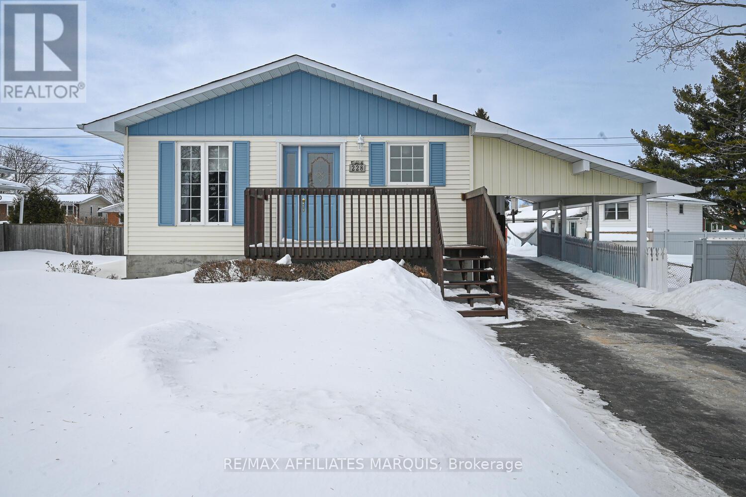 228 BROCKVILLE STREET