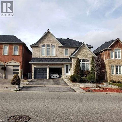 4834 HURON HEIGHTS Drive Mississauga ON L4Z4H8