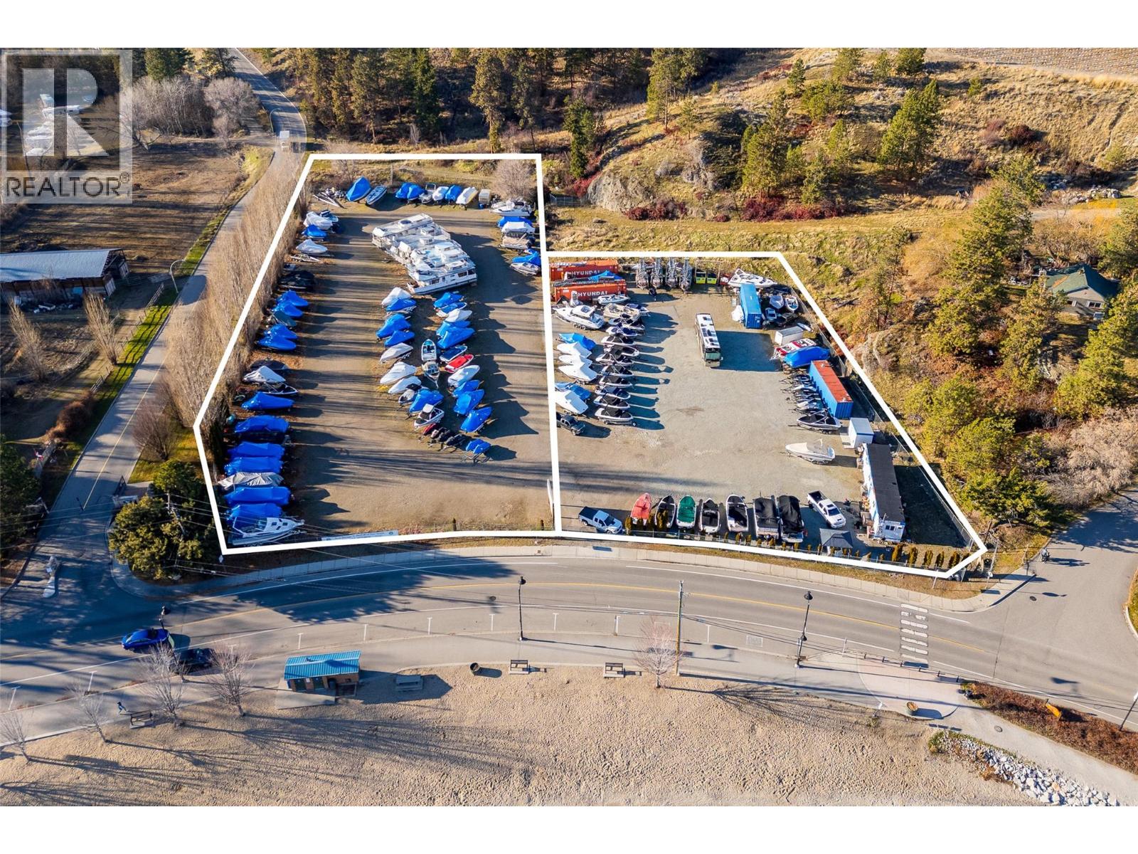 4058 & 4066 Gellatly Road