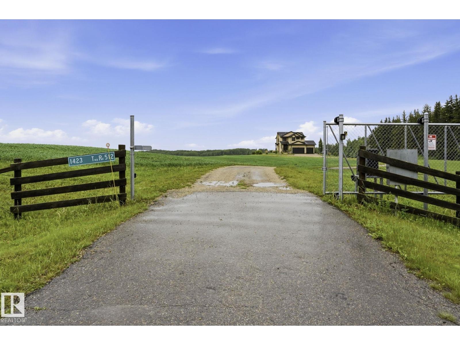 1423 TWP ROAD 512
