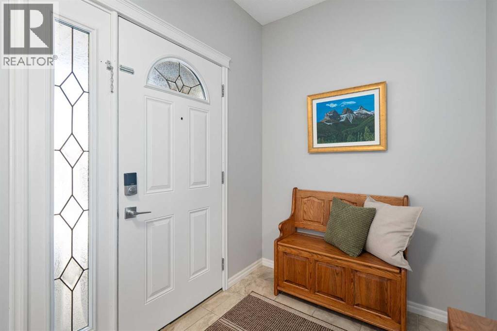 142 Coopers Bay SW