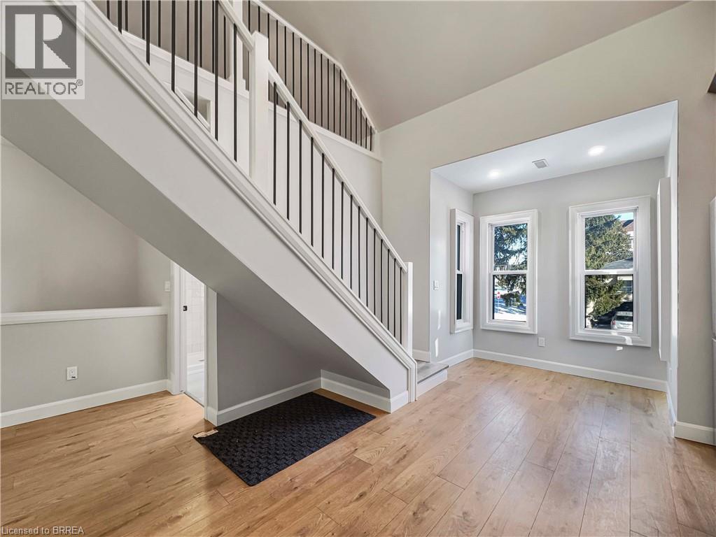 45 SYDENHAM Street Unit# 1