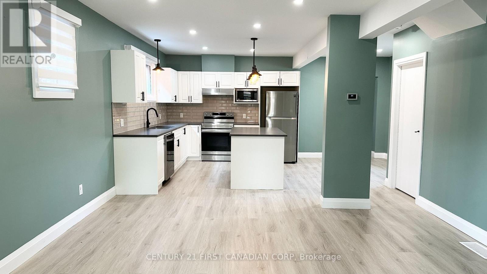 1 - 693 COLBORNE STREET