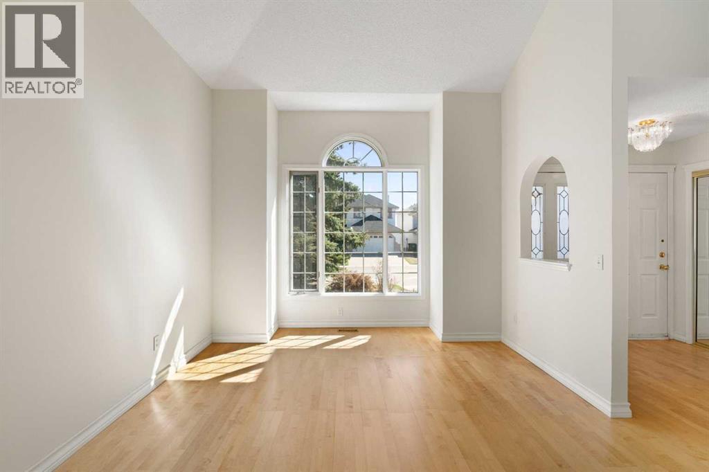 156 Macewan Park Green NW