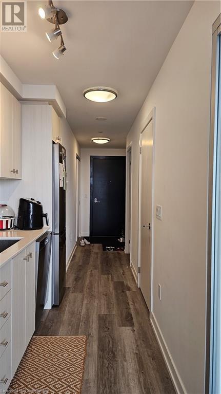15 WELLINGTON Street S Unit# 2403