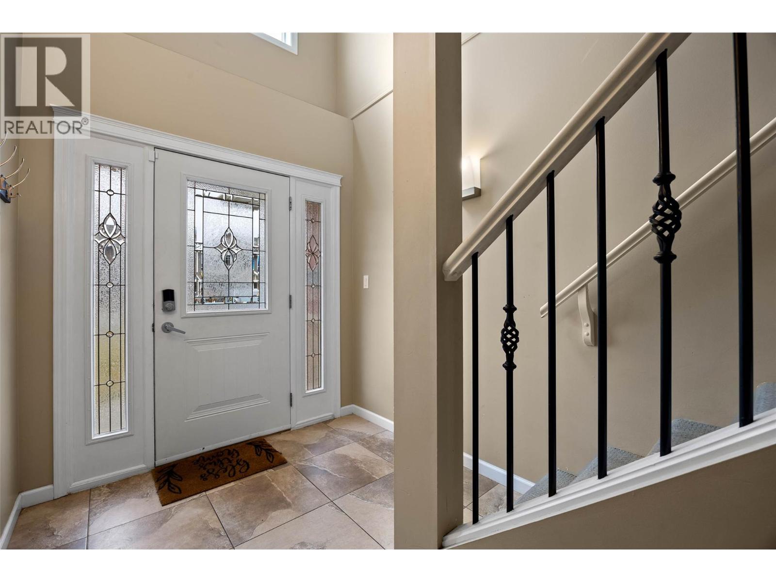 2656 BRIARWOOD Avenue