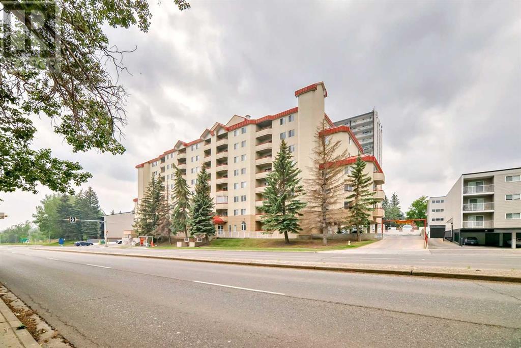 306, 2011 University Drive NW