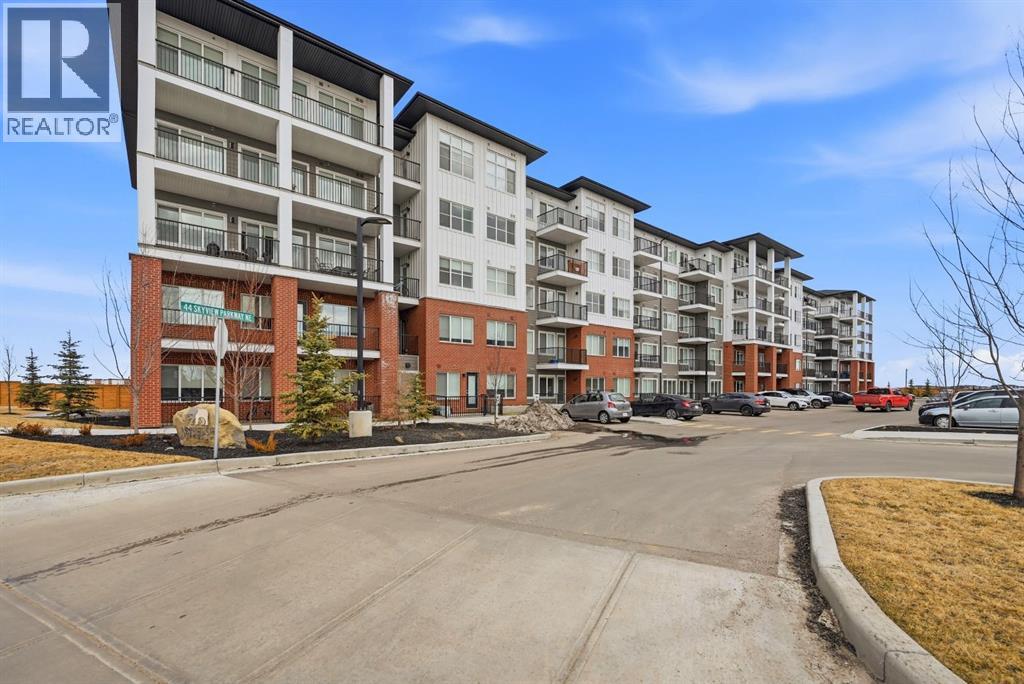 2304, 44 Skyview Parkway