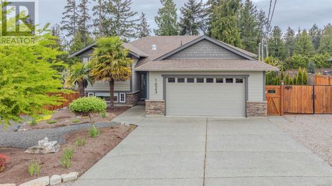 1623 Stone Lake Dr Nanoose Bay BC V9P9L1