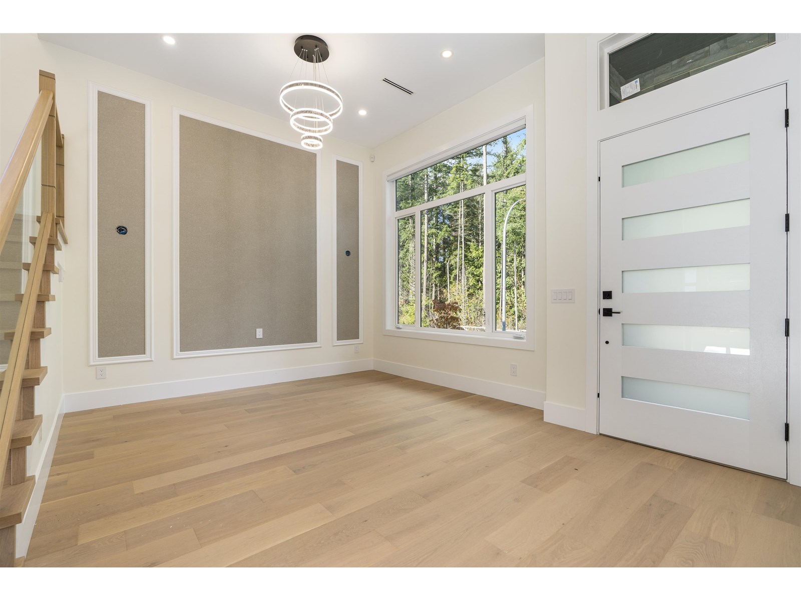 20070 27A AVENUE