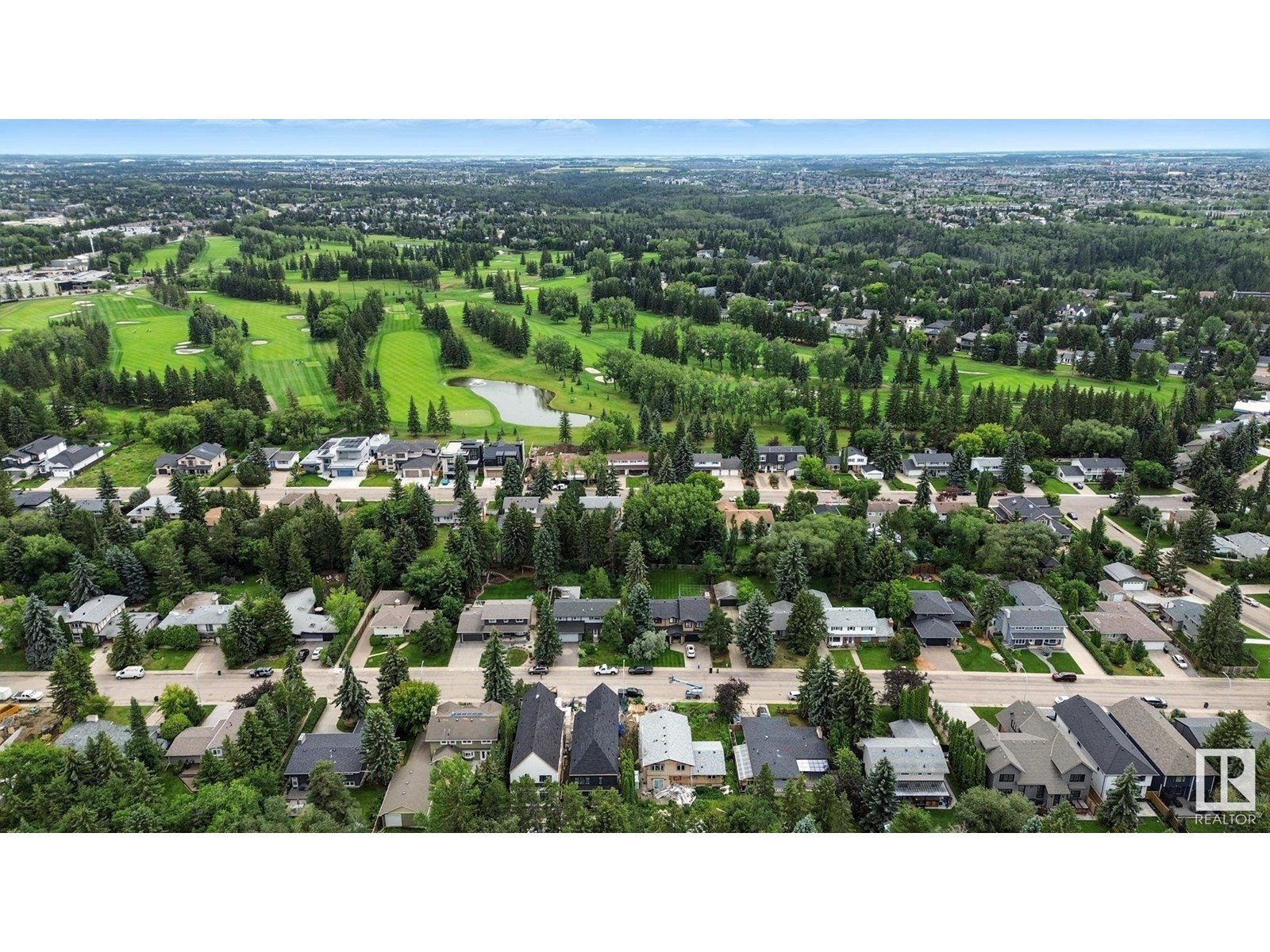 12416 39 AV NW