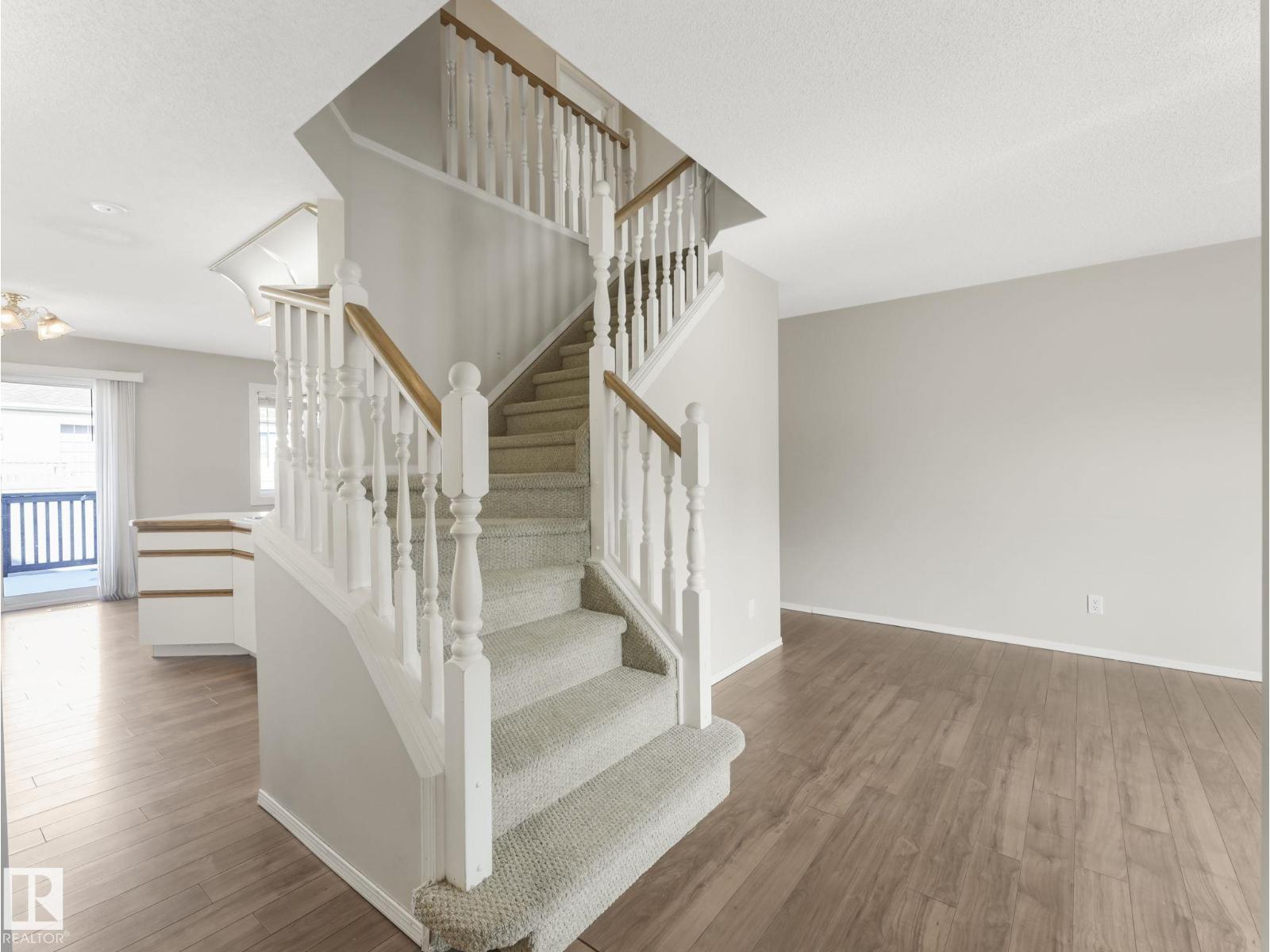 #47 1033 YOUVILLE DR W NW