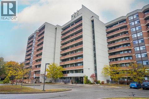 2301 DERRY Road W Unit# 405 Mississauga ON L5N2R4