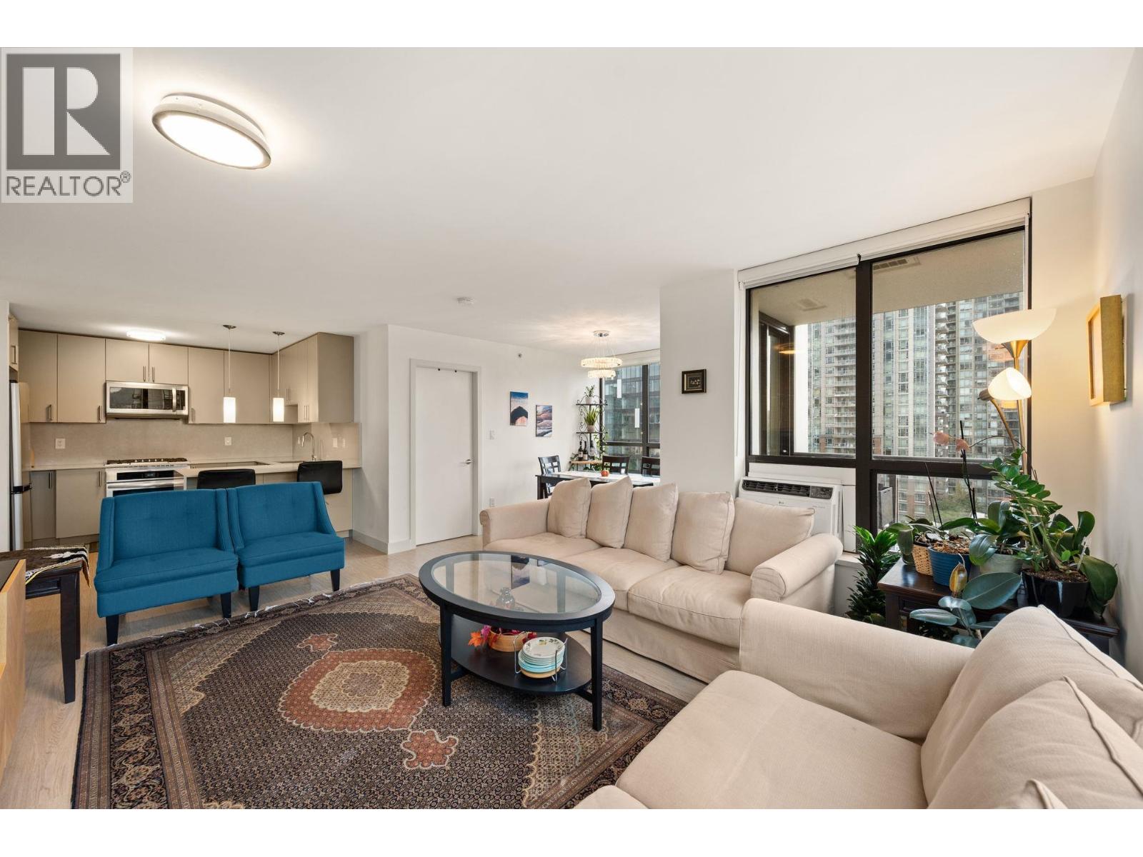 1203 1185 THE HIGH STREET