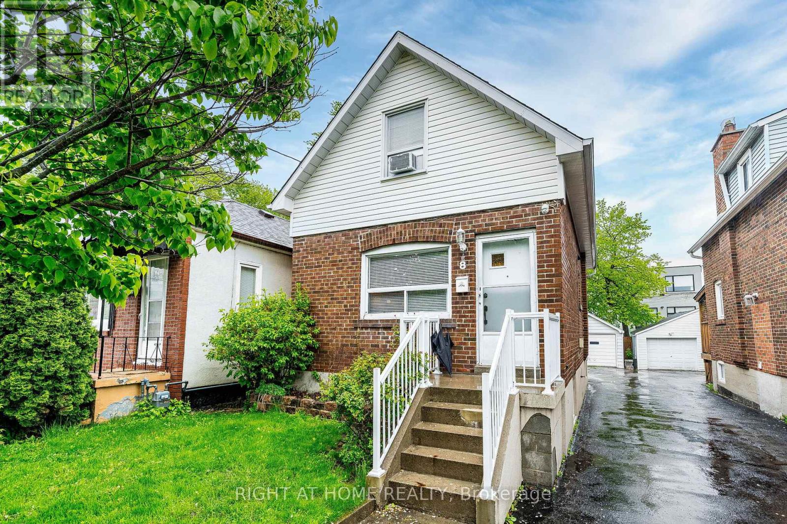 8 SAVOY AVENUE