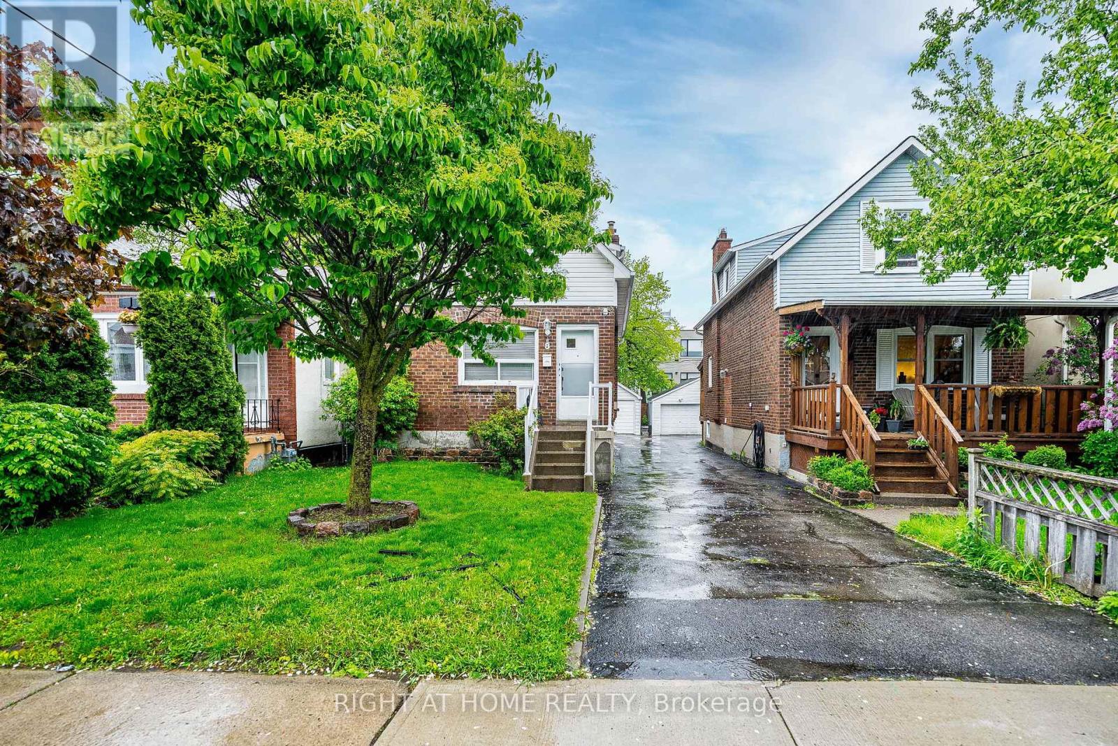 8 SAVOY AVENUE