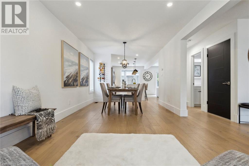 77 IMPERIAL Road N
