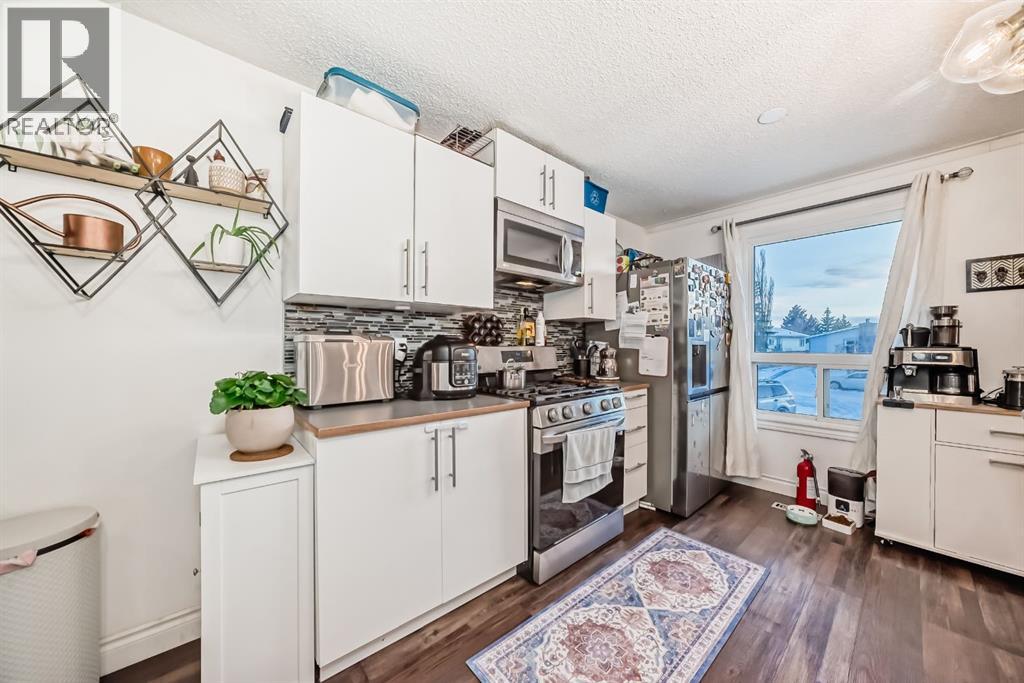 131 Huntstrom Drive NE