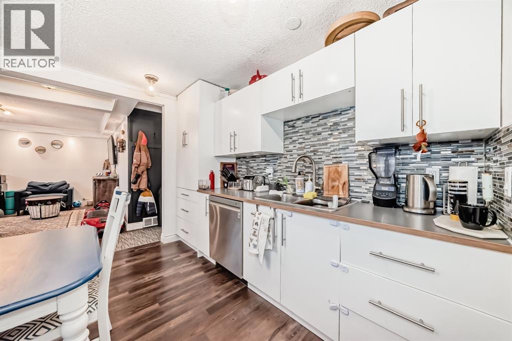 131 Huntstrom Drive NE