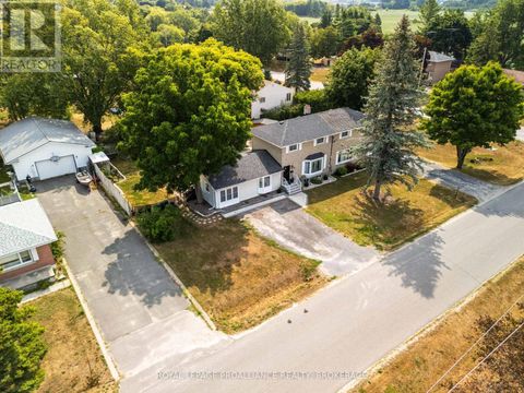1412 MILDRED STREET Kingston (City North of 401) ON K7L4V4