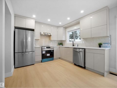 9409 173 ST NW Edmonton AB T5T3G4