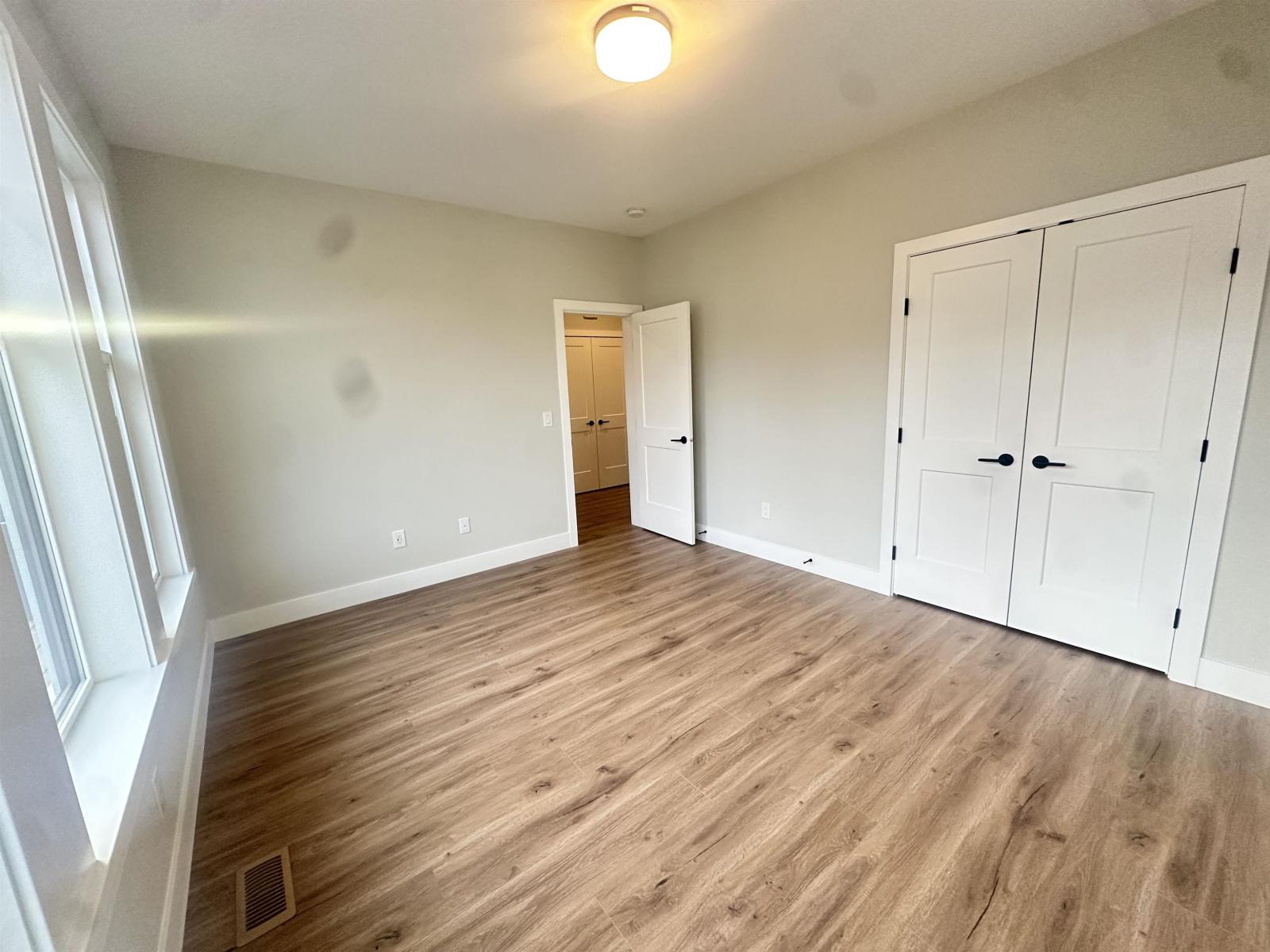 1973 SPARROW HAWK PLACE|Mt Woodside