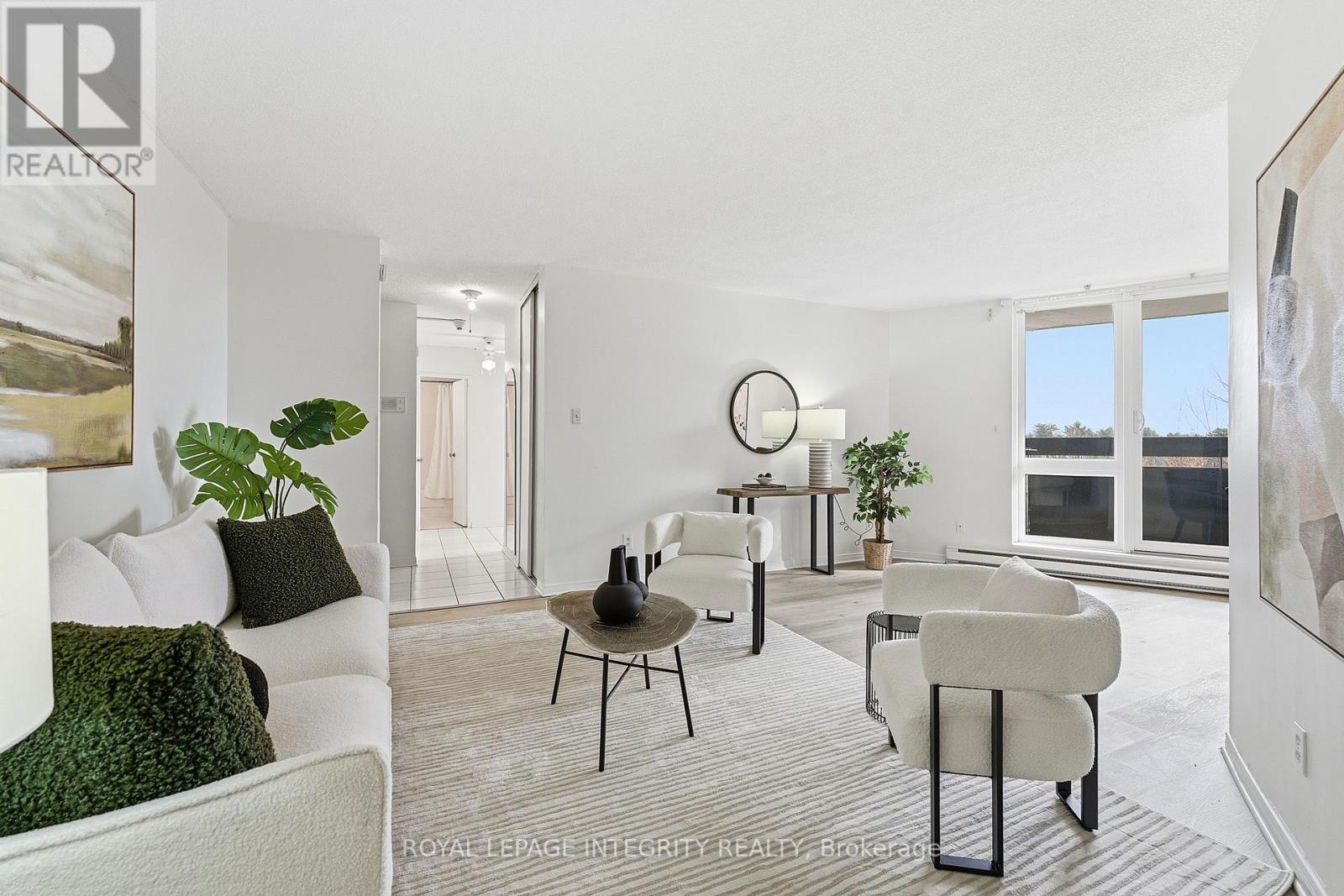 401 - 2000 JASMINE CRESCENT