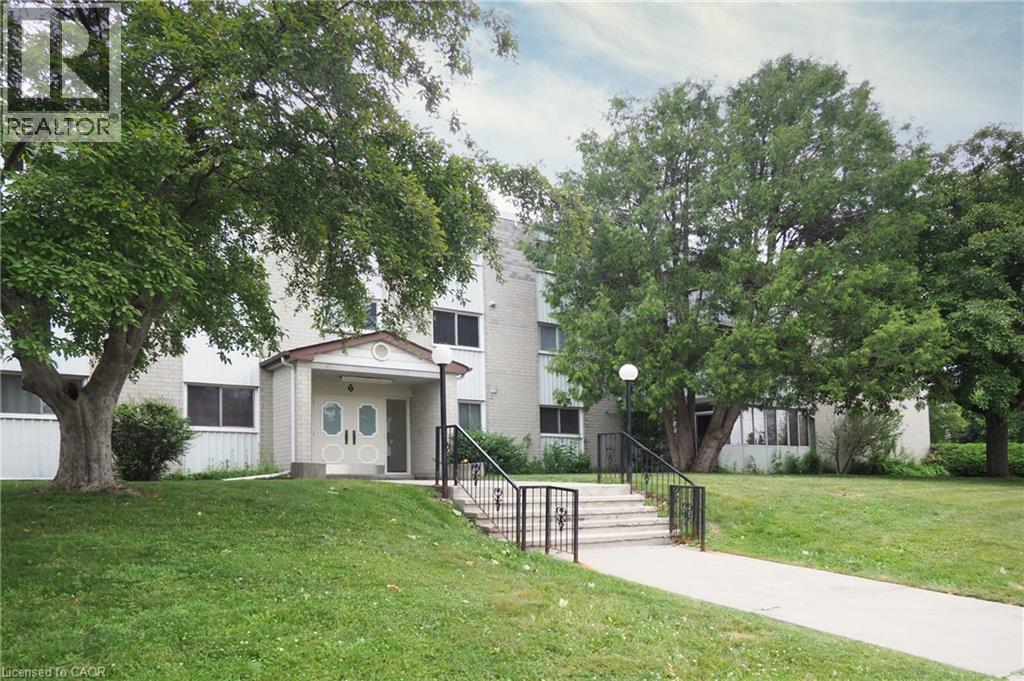 6 WALTON Avenue Unit# 206