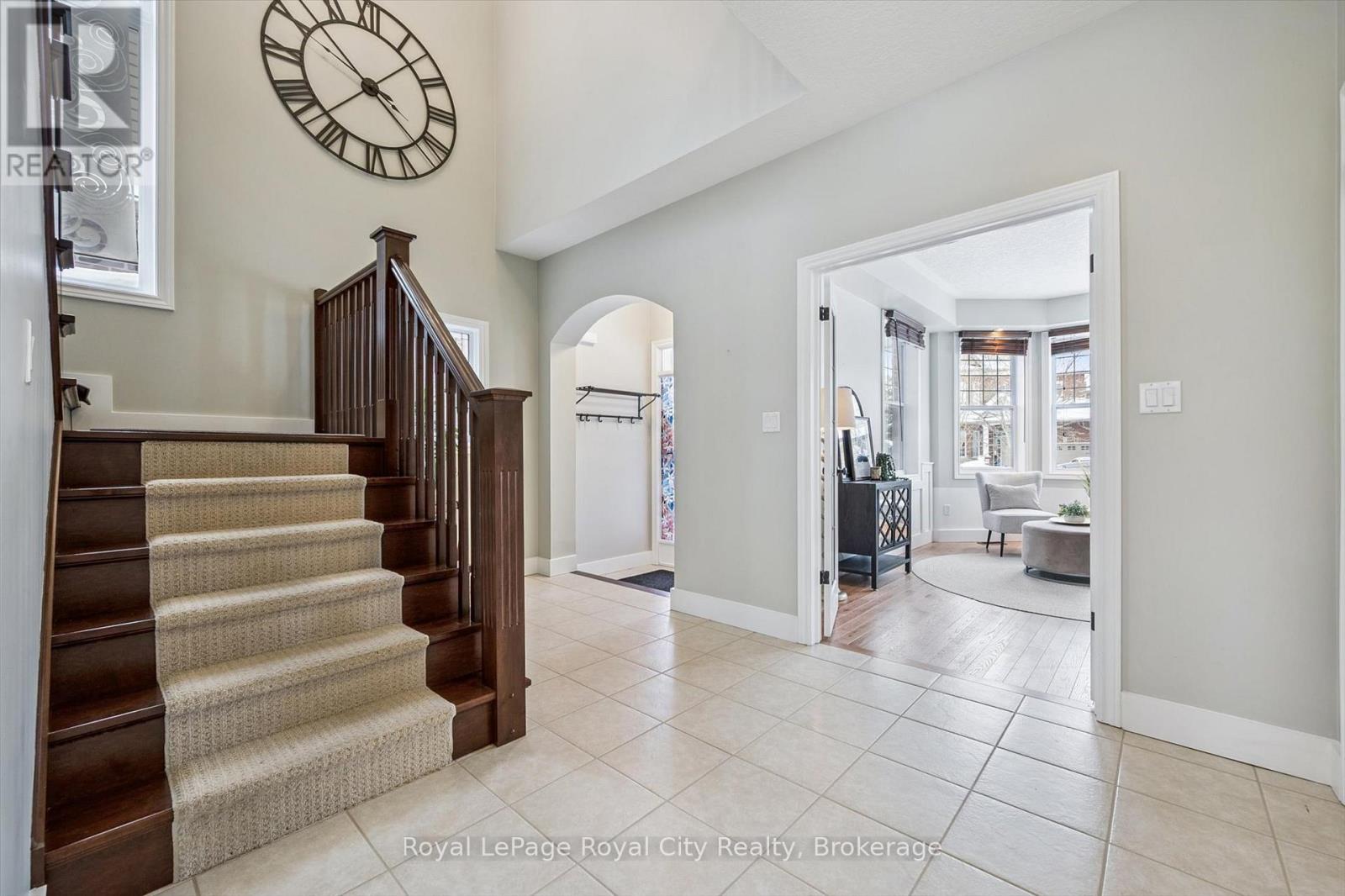 73 AMSTERDAM CRESCENT