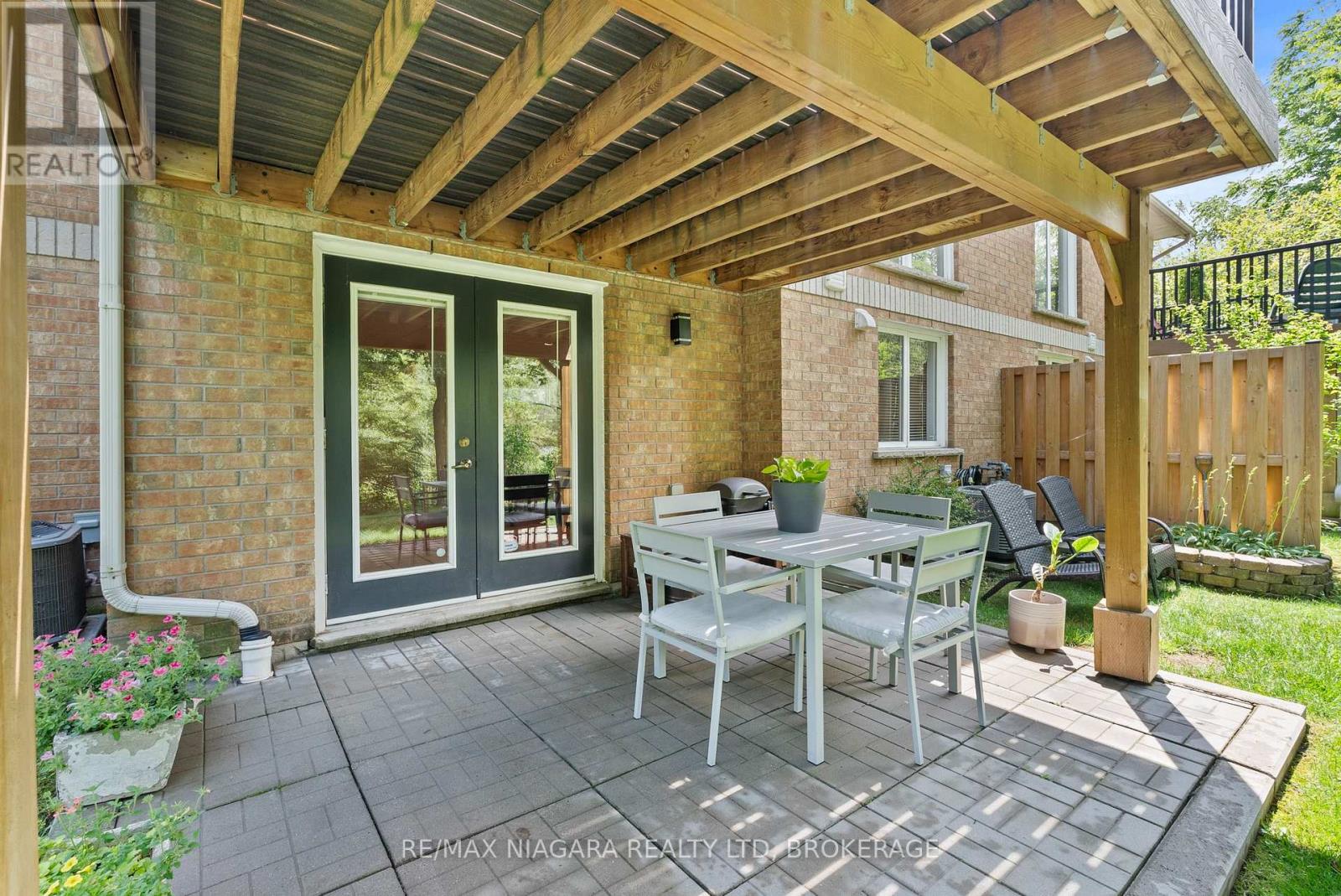 15 - 53 BUNTING ROAD