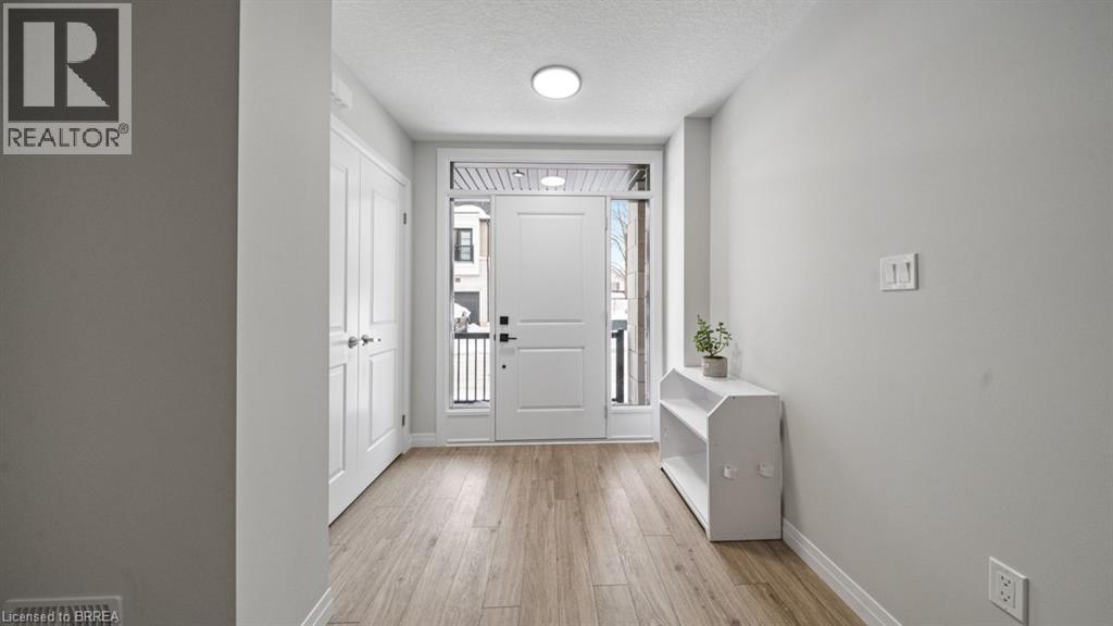 143 ELGIN Street N Unit# 84