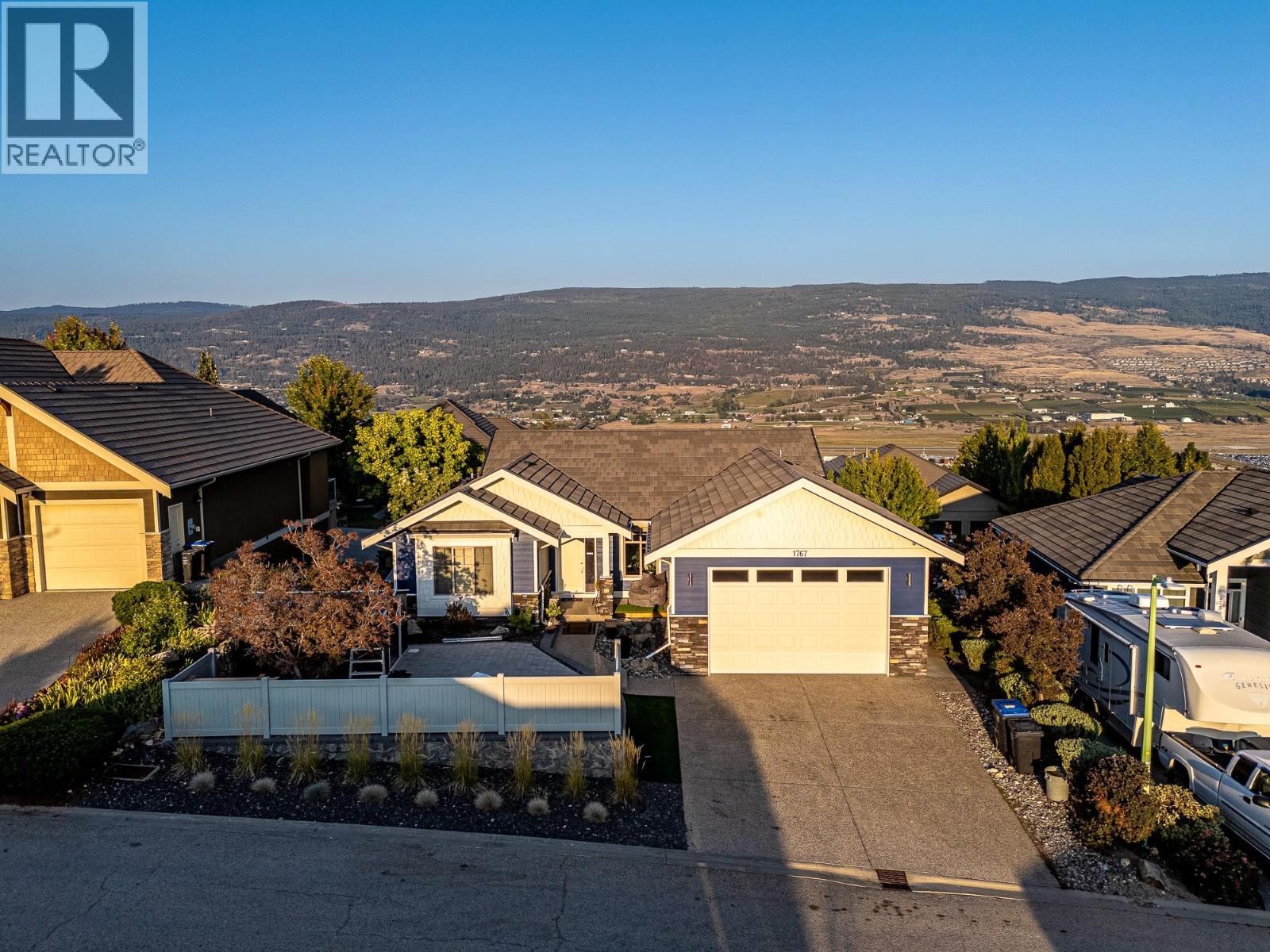 1767 Capistrano Peaks Crescent