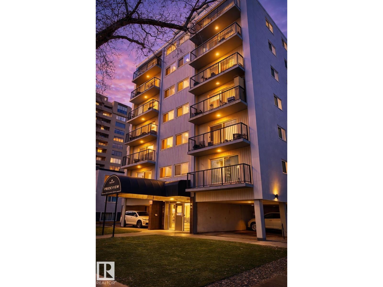 #202 8310 JASPER AV NW