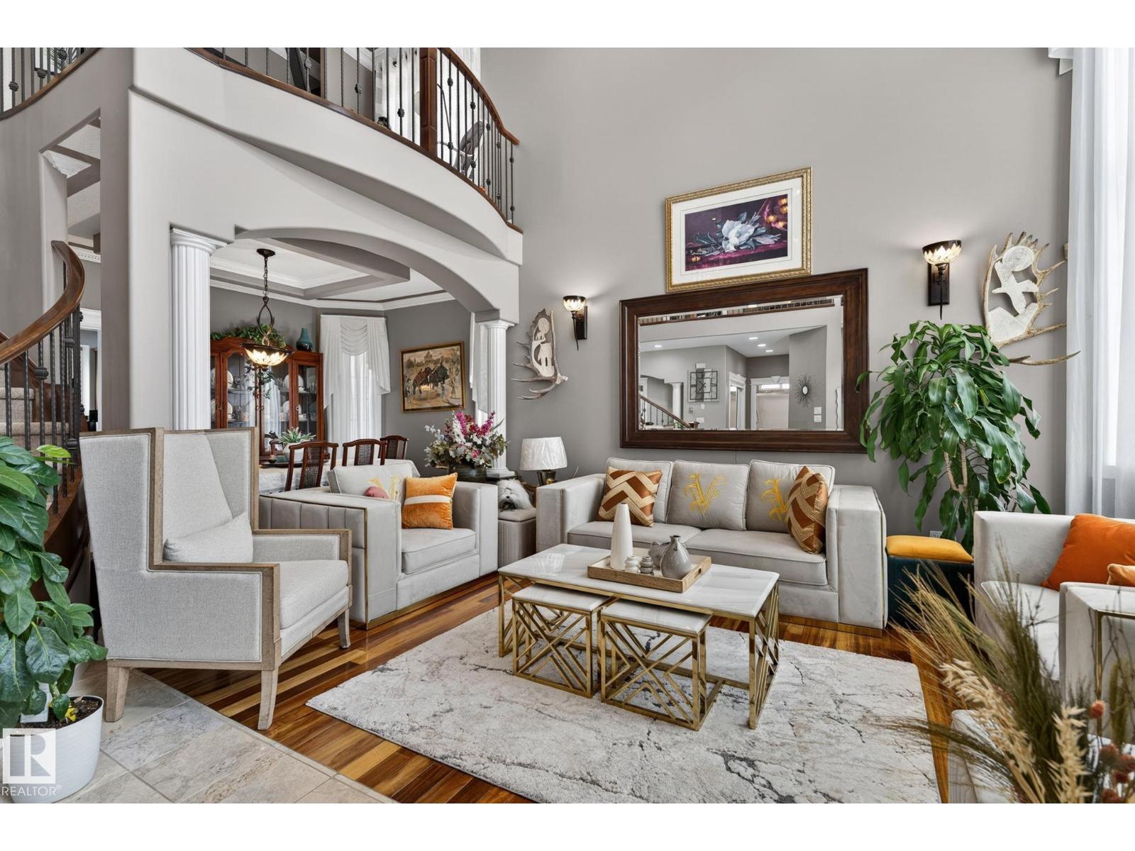 1508 PALMER CL NW