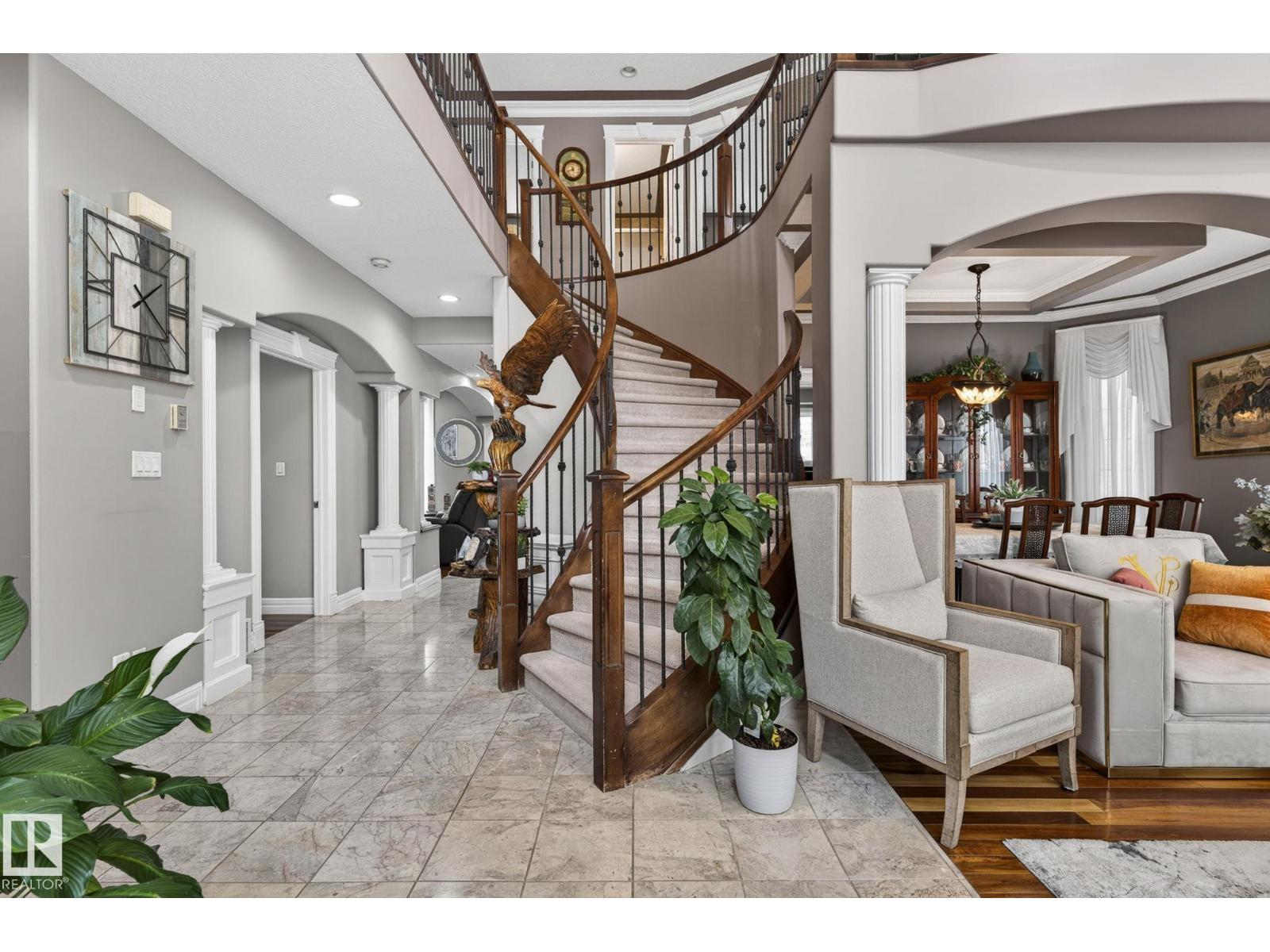 1508 PALMER CL NW