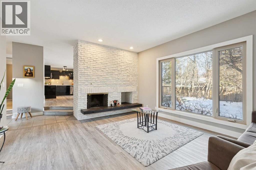 5432 Silverdale Drive NW