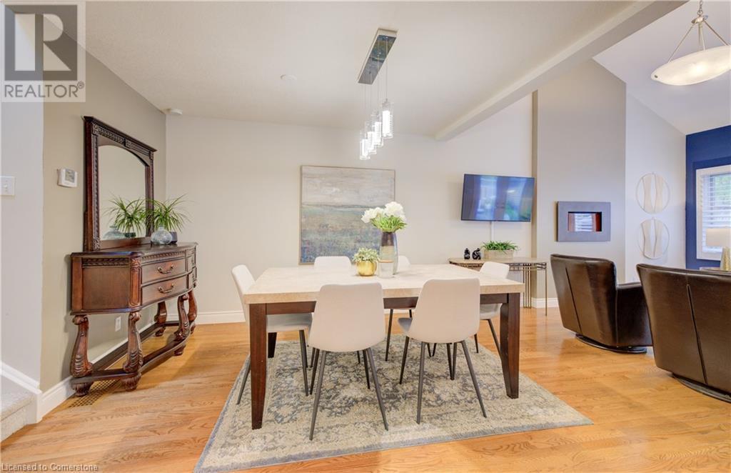 52 ALLEN Street W Unit# 2