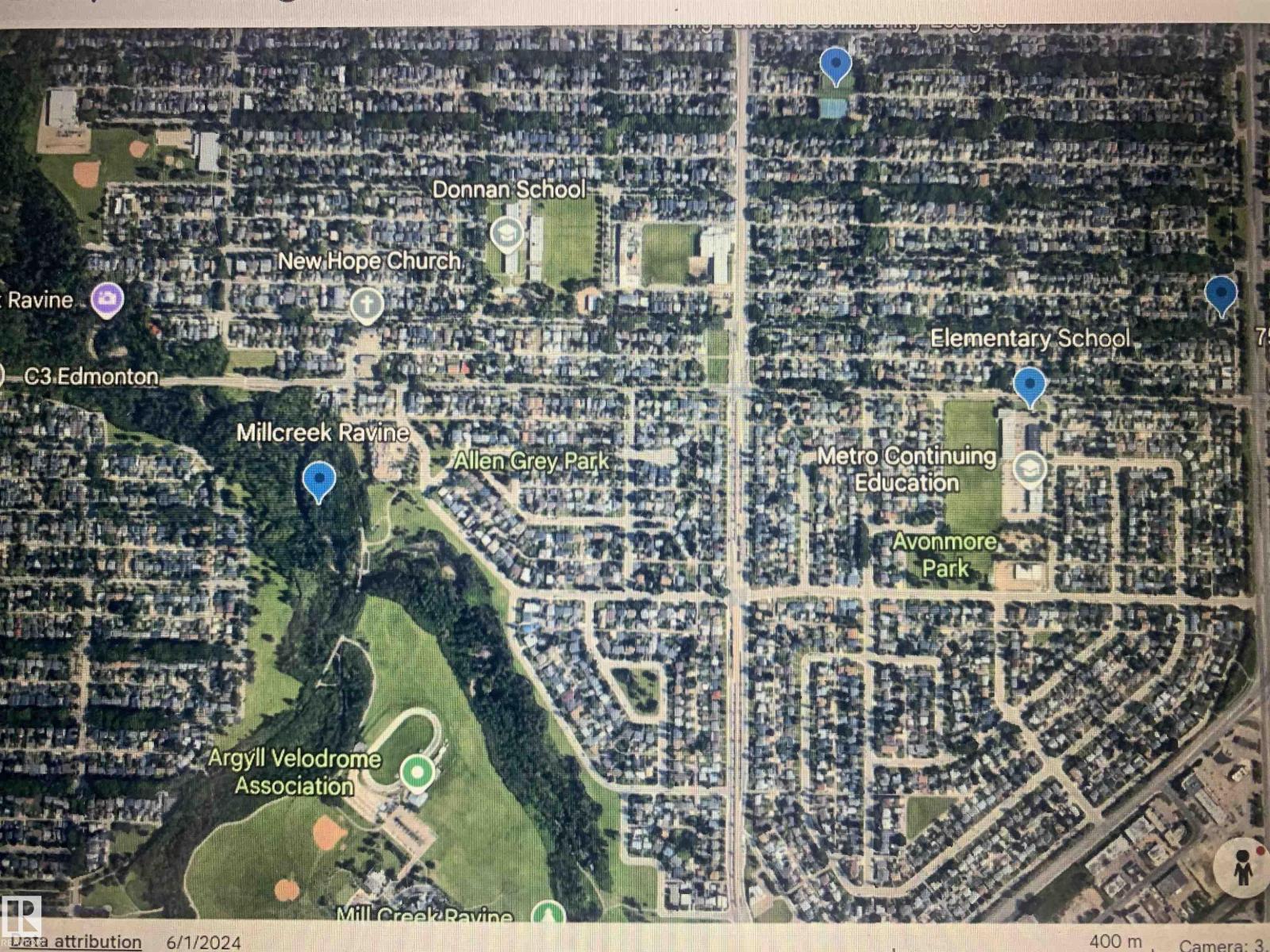 7504 77 AV NW