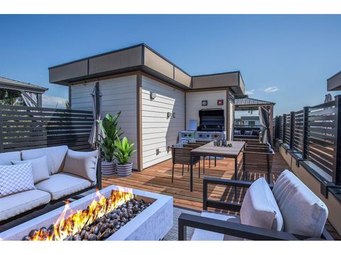 25 19624 56 AVENUE Langley BC V3A0M5