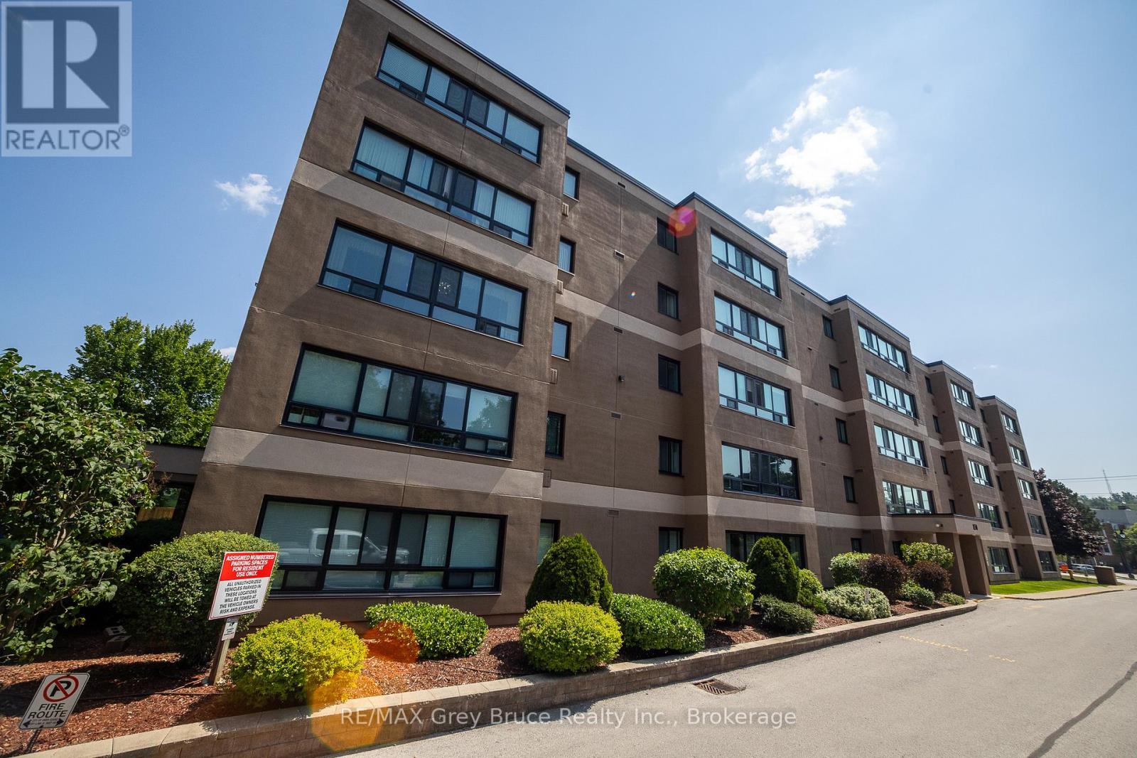 309 - 850 6TH STREET E