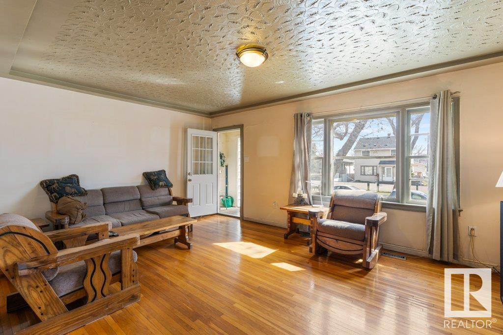 12610 69ST NW