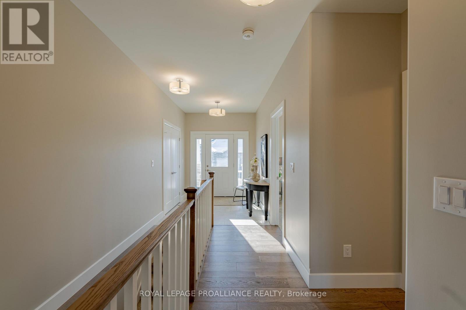 31 DOUGLAS MARSHALL CRESCENT