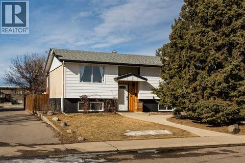 2414 14 Street N Lethbridge AB T1H4P3