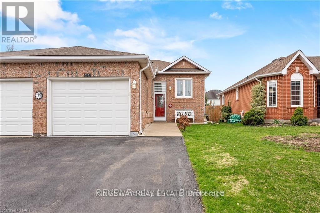 11 JACKSON COURT W