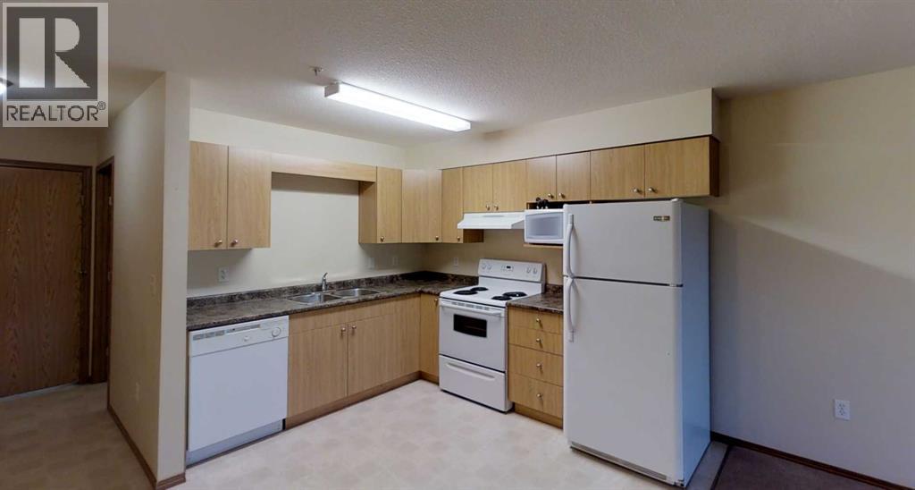 301, 12025 Royal Oaks Drive