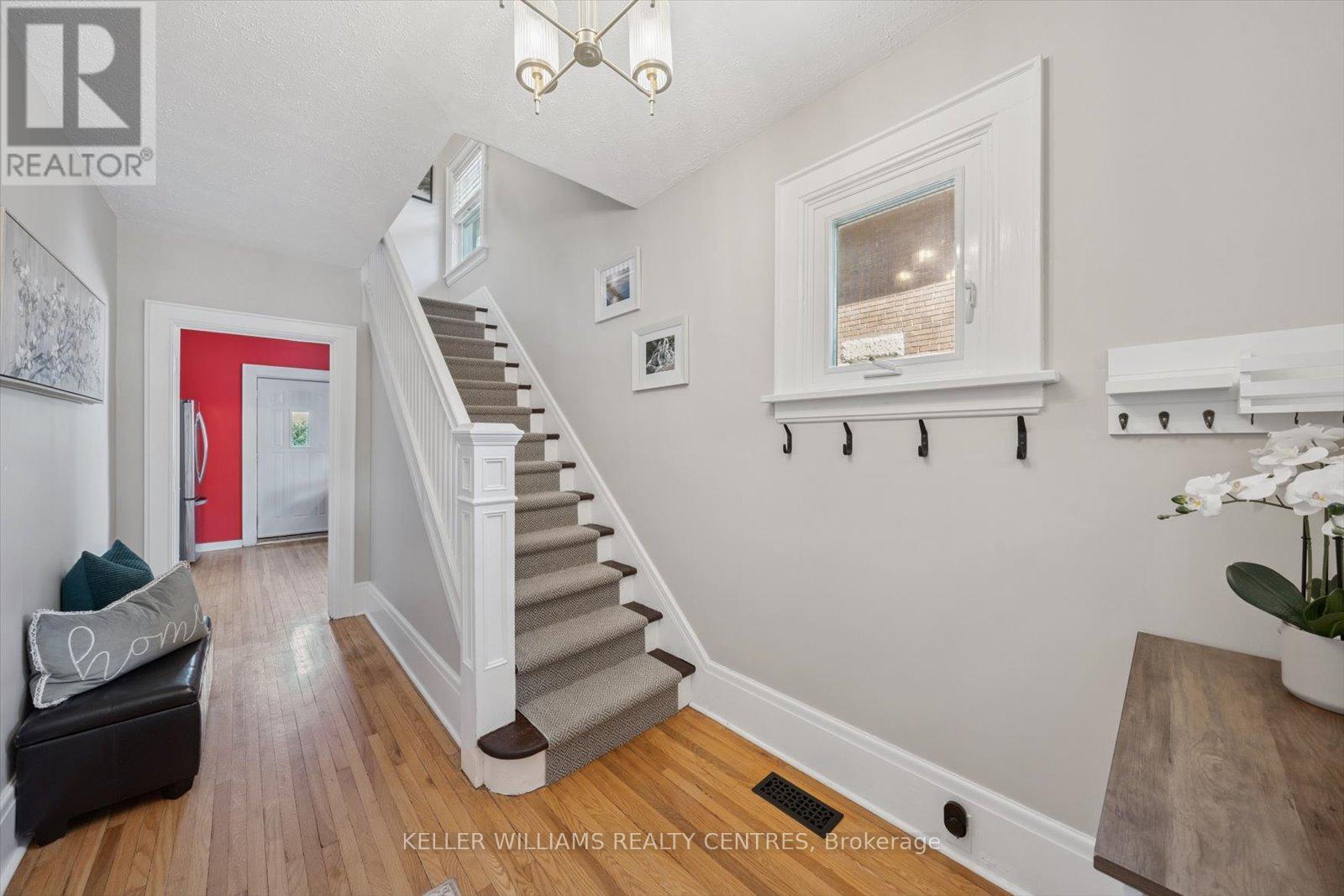 591 WOOLWICH STREET