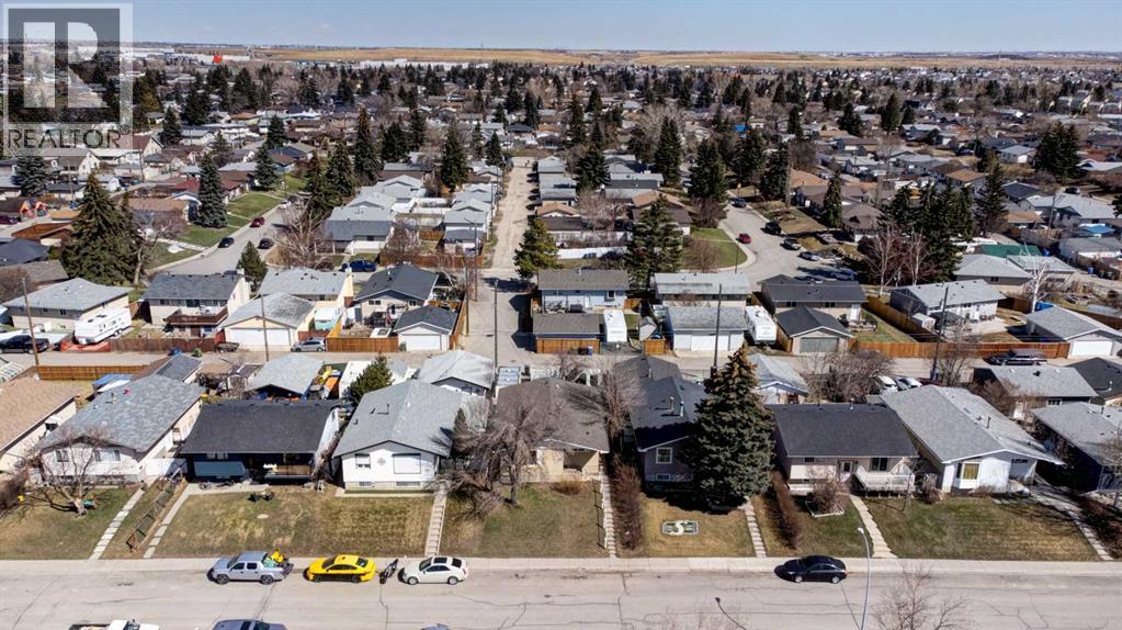 99 Dovercliffe Way SE